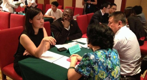 Sessão de Intercâmbio entre empresários da Província de Shanxi e os Delegados dos Países de Língua Portuguesa junto do Secretariado Permanente do Fórum de Macau