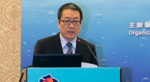 Secretary-General of the Permanent Secretariat of Forum Macao, Mr Chang Hexi, addresses the meeting