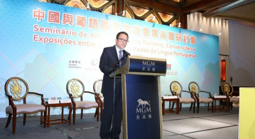 Secretary-General of the Permanent Secretariat of Forum Macao, Mr Chang Hexi, delivers his speech