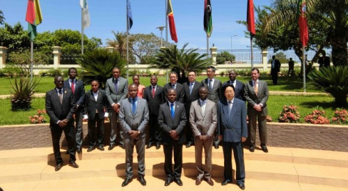 Group photo with the President of Guinea-Bissau, Mr José Mário Vaz
