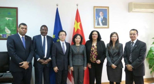 Meeting with the Ambassador to China of Cape Verde