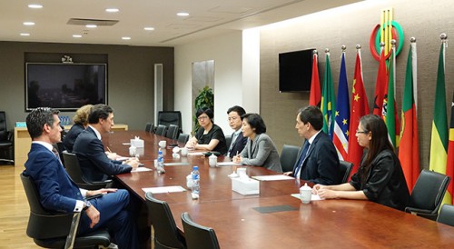 Visita ao Secretariado Permanente do Fórum de Macau do novo Embaixador de Portugal em Pequim, Dr. José Augusto Duarte