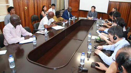 Meeting with representatives from Guinea-Bissau’s industrial and commercial sector