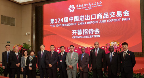 Forum Macao delegation participates in the 124th Canton Fair