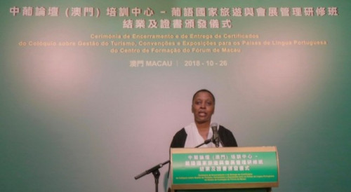 The Secretary-General of the Permanent Secretariat of Forum Macao, Ms Xu Yingzhen, delivers speech