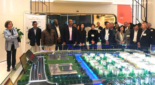 The delegation learns about the development of Baoshan District in Shanghai