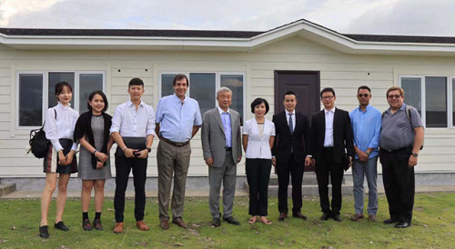 Participação na Cerimónia de Entrega de Casas do projecto de construção de casas de habitação social em Timor-Leste da Companhia Charlestrong Engineering Technology and Consulting (Macau) Ltd.