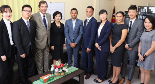 Meeting between the Minister of Public Works of Timor-Leste, Salvador Soares dos Reis Pires, and the delegation of the Permanent Secretariat of Forum Macao