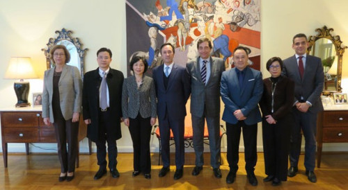 Encontro com o Embaixador de Portugal na China