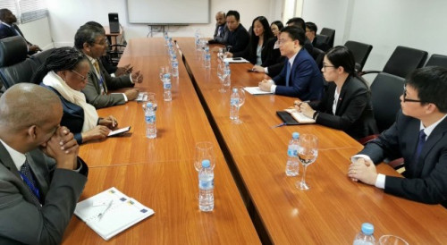 The delegation meeting with Mozambique’s Minister of Industry and Trade of Mozambique and the Director-General of APIEX, Mr Ragendra de Sousa