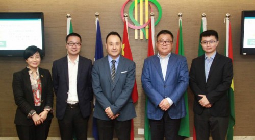 Gabinete de Promoção da Grande Baía do Município de Shenzhen visitou Secretariado Permanente do Fórum de Macau para intensificar o intercâmbio e cooperação entre Shenzhen e os PLP