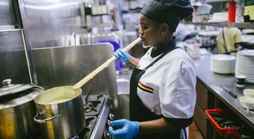 Sabores Sino-Lusófonos 5 Chefs aguardam pelos aficionados da