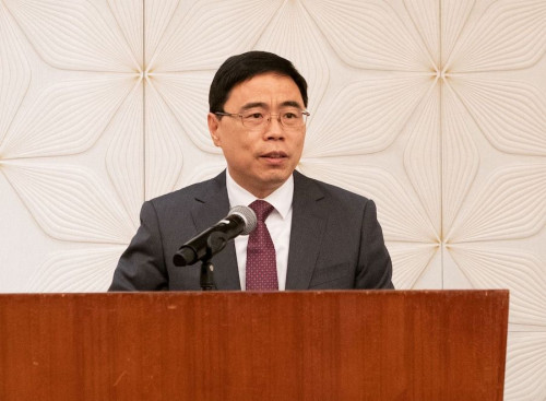 Secretary-General Mr Ji Xianzheng delivers a speech