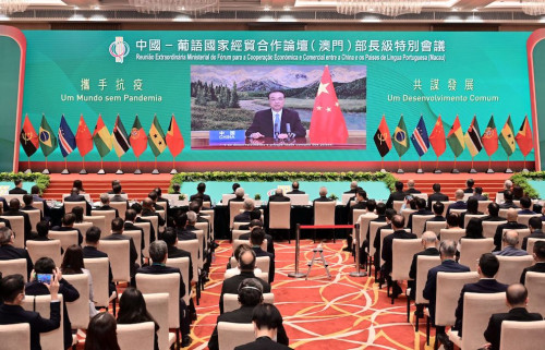 中國國務院總理李克強以視頻形式致賀辭