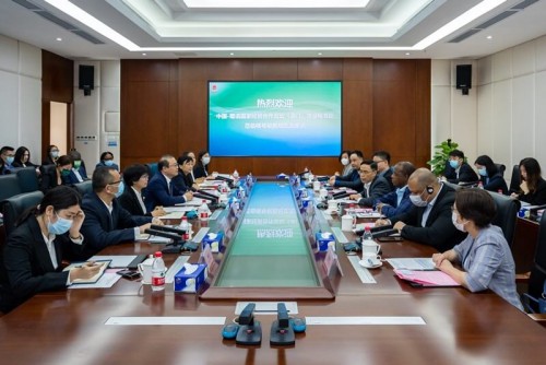 Visita à Comissão Executiva da Zona de Cooperação Aprofundada entre Guangdong e Macau em Hengqin