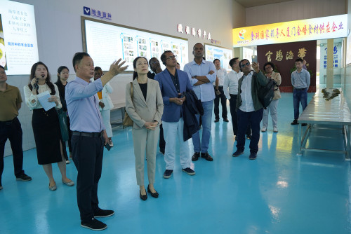 Visita a Guanwu Ocean Exploitation Co., Ltd. Lianjiang, Fujian