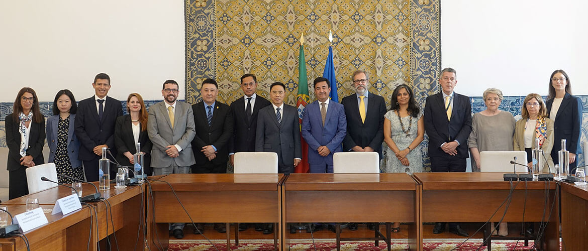 Permanent Secretariat of Forum Macao Visits Portugal