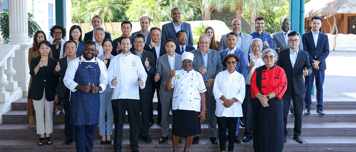 16.ª Semana Cultural da China e dos Países de Língua Portuguesa Realização da Mostra Gastronómica Sino-Lusófona (Cultura gastronómica luso-chinesa, herança de intercâmbio humanístico)